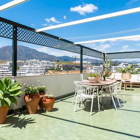 Penthouse Seaview Ref #103 Διαμέρισμα Εστεπόνα