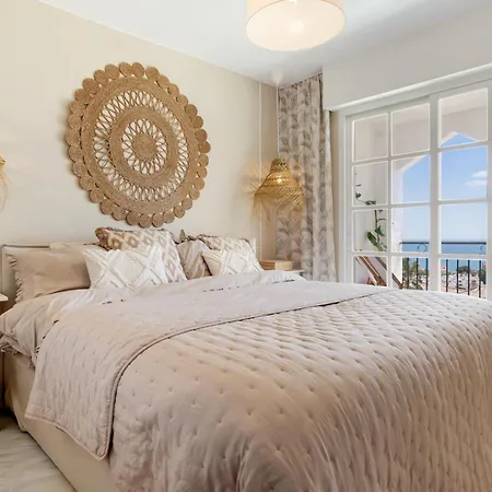 Penthouse Seaview Ref #103 아파트 *
